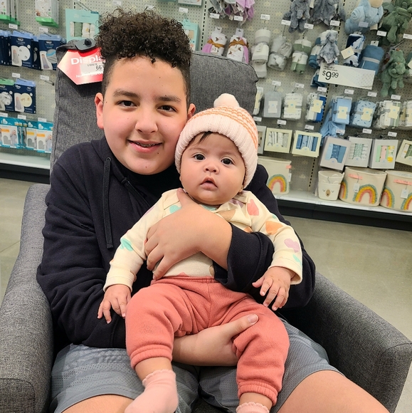 Ambassador Stephany🍁🍃🌻 - Picture 6 of 9